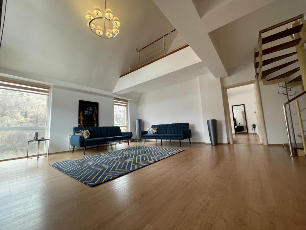 Kyra Luxury Penthouse Apartment Sinaia Bagian luar foto