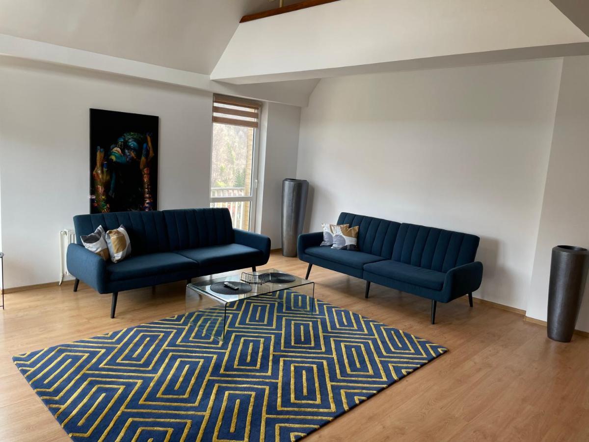 Kyra Luxury Penthouse Apartment Sinaia Bagian luar foto