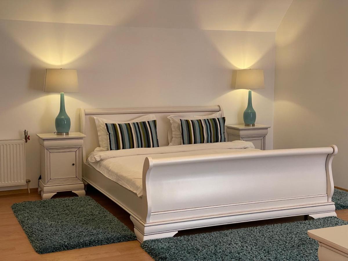 Kyra Luxury Penthouse Apartment Sinaia Bagian luar foto