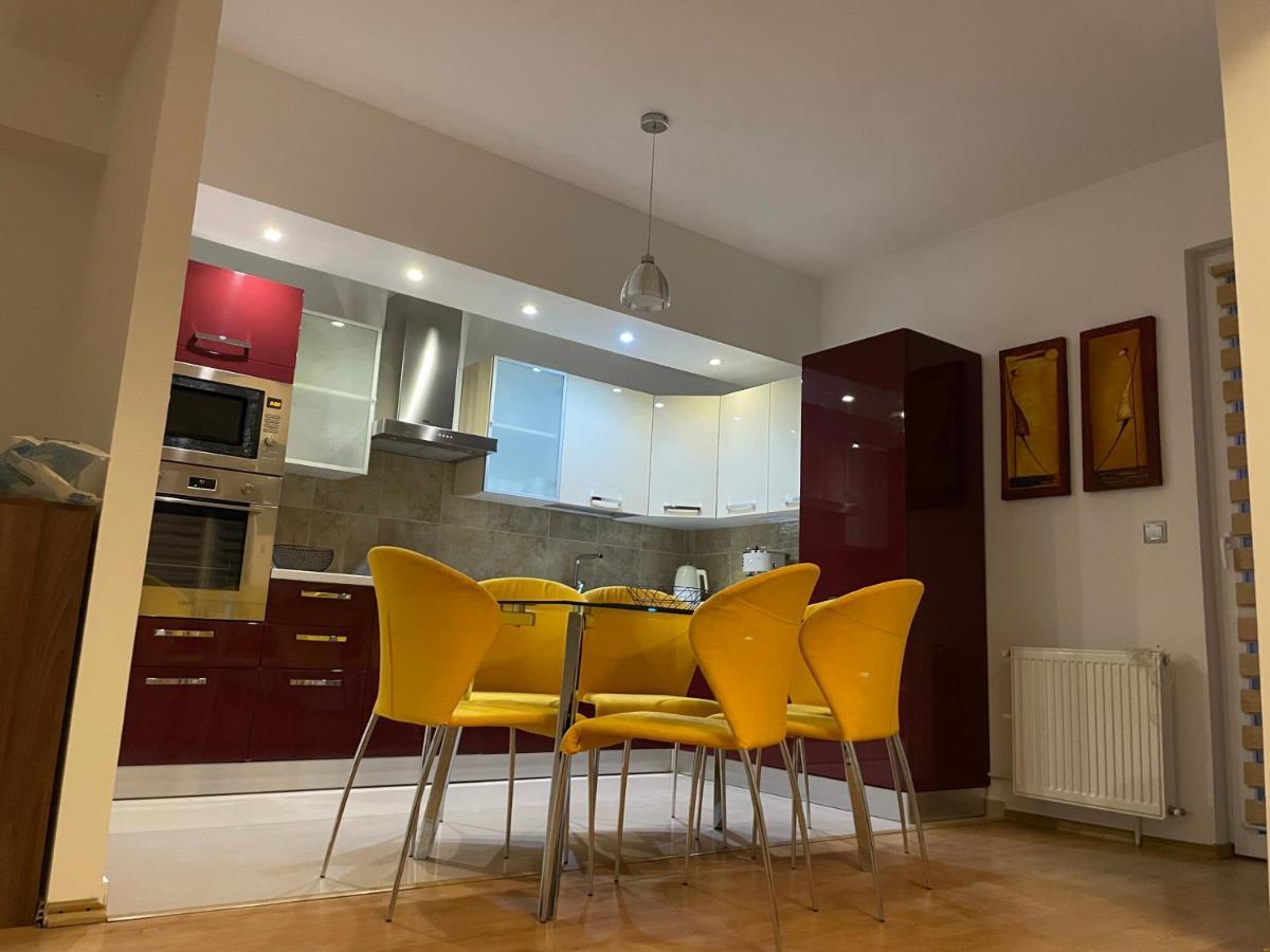 Kyra Luxury Penthouse Apartment Sinaia Bagian luar foto