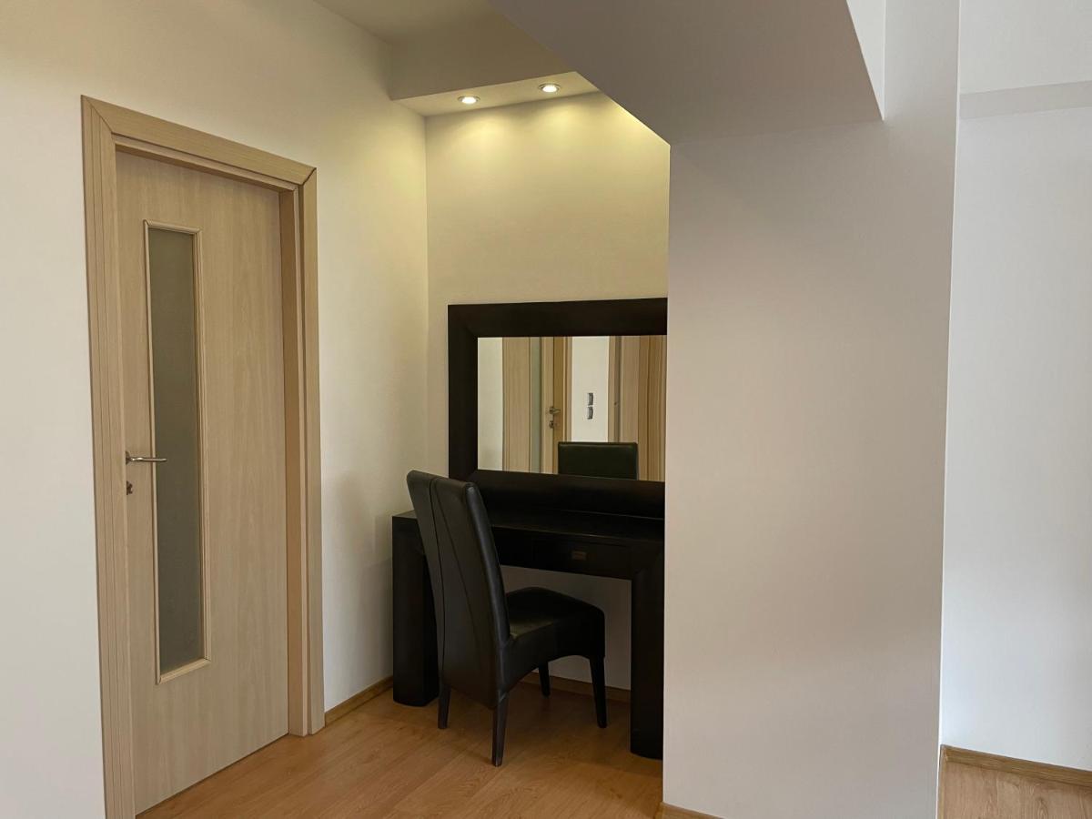 Kyra Luxury Penthouse Apartment Sinaia Bagian luar foto