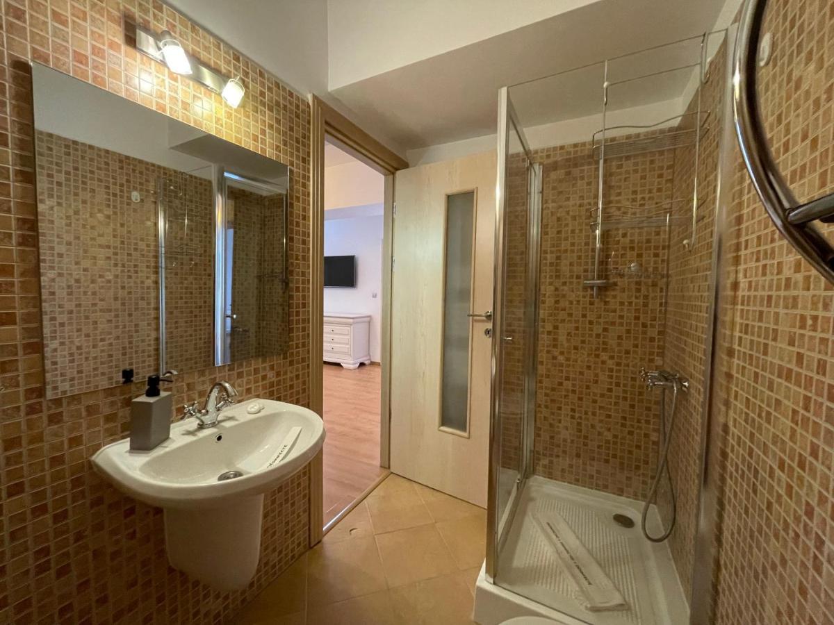 Kyra Luxury Penthouse Apartment Sinaia Bagian luar foto